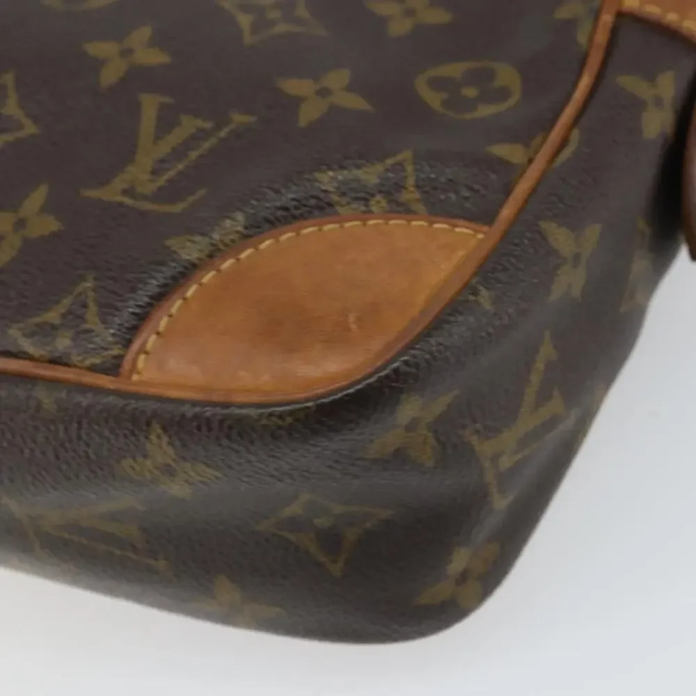 Louis Vuitton height width
